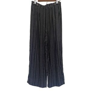 Xhilaration Wide Leg Women Pants Large Black White Striped Paperbag Waist Rayon